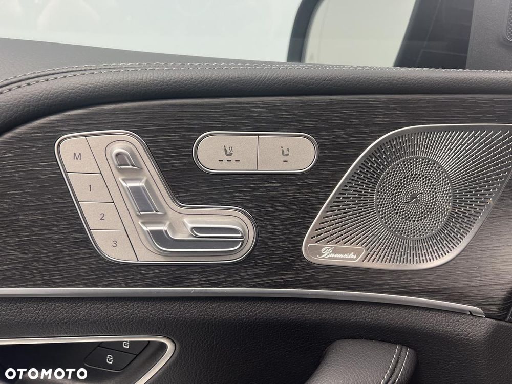 Mercedes-Benz GLE - 12