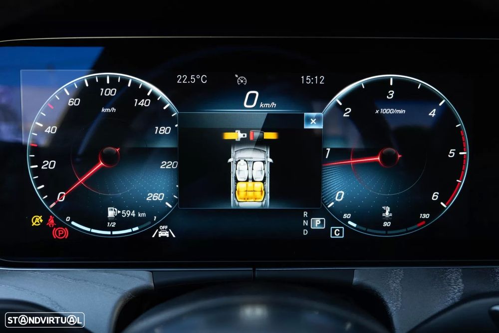 Mercedes-Benz CLS 220 d AMG Line - 21