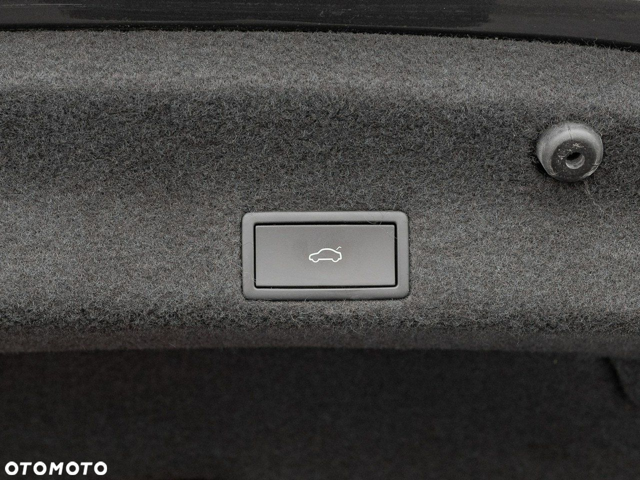 Volkswagen Passat 2.0 TDI Elegance DSG - 27