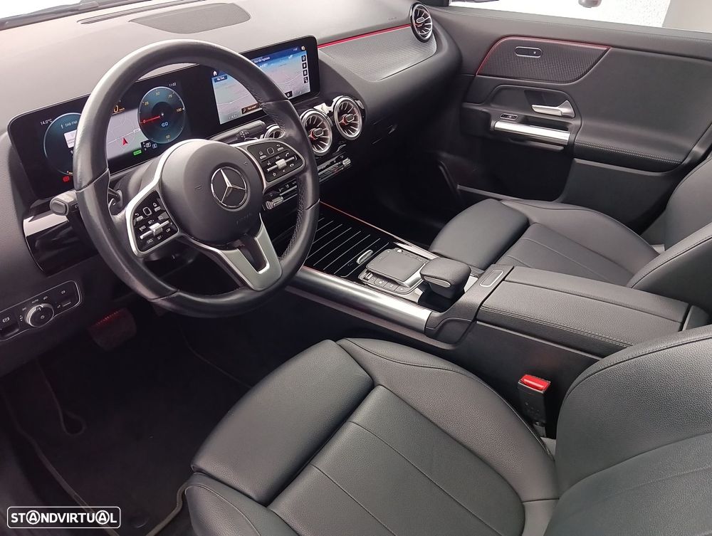 Mercedes-Benz EQA - 28