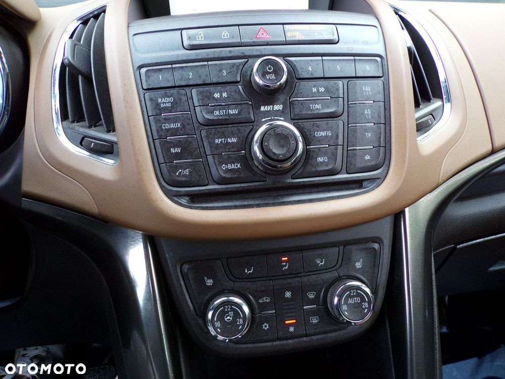 Opel Zafira - 22