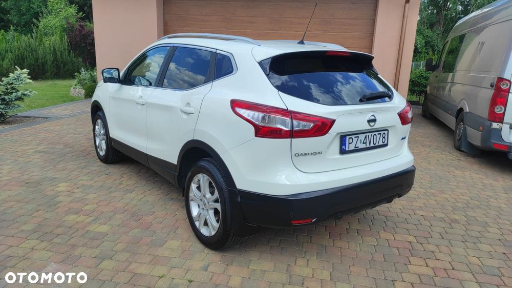 Nissan Qashqai 1.5 dCi Tekna - 9