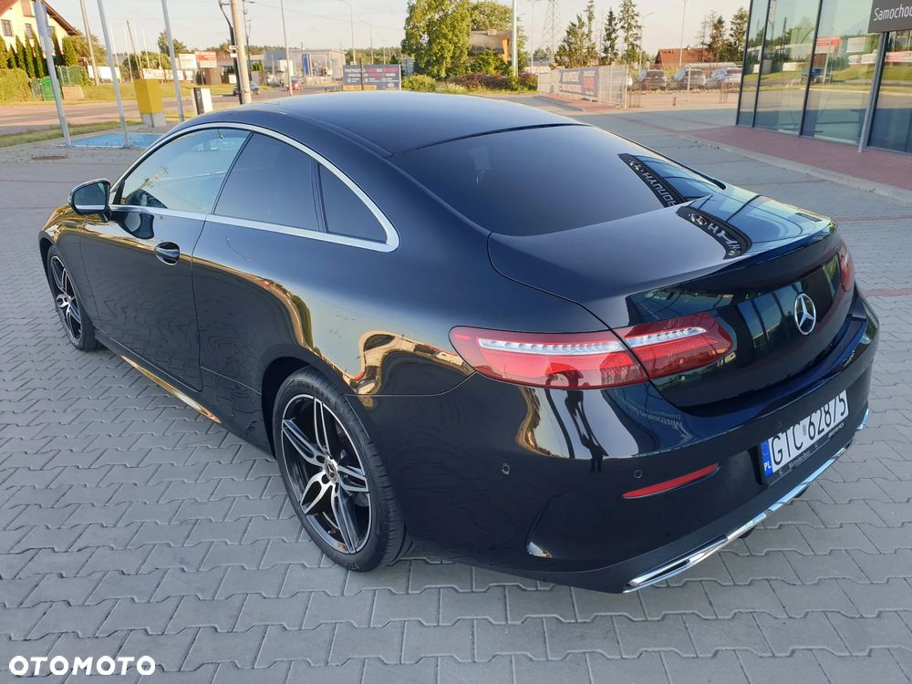 Mercedes-Benz Klasa E 220 d 9G-TRONIC - 5