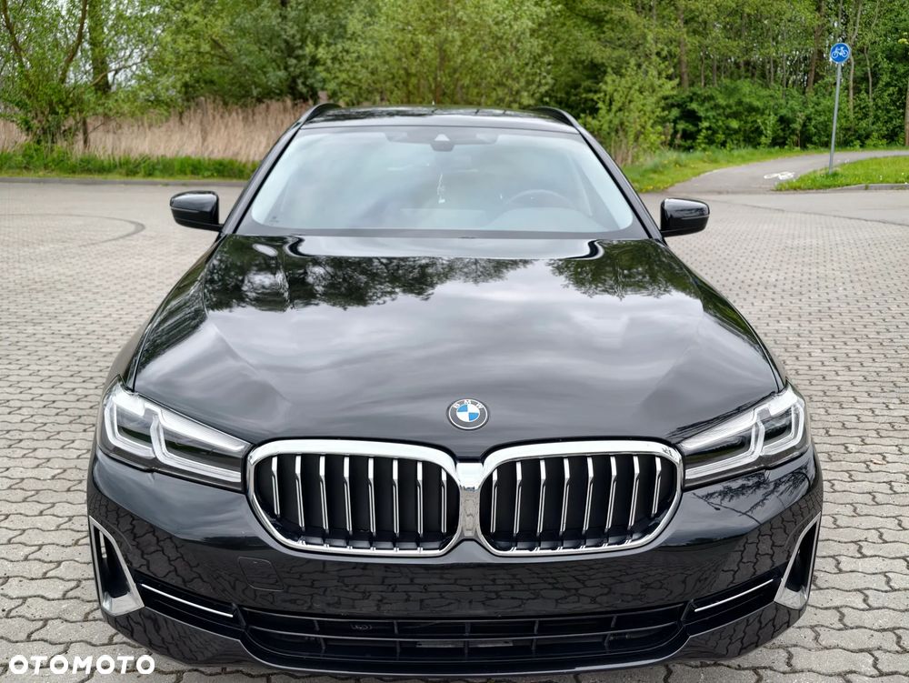 BMW Seria 5 540d xDrive Luxury Line - 24