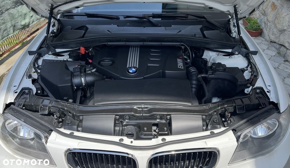 BMW Seria 1 118d - 9