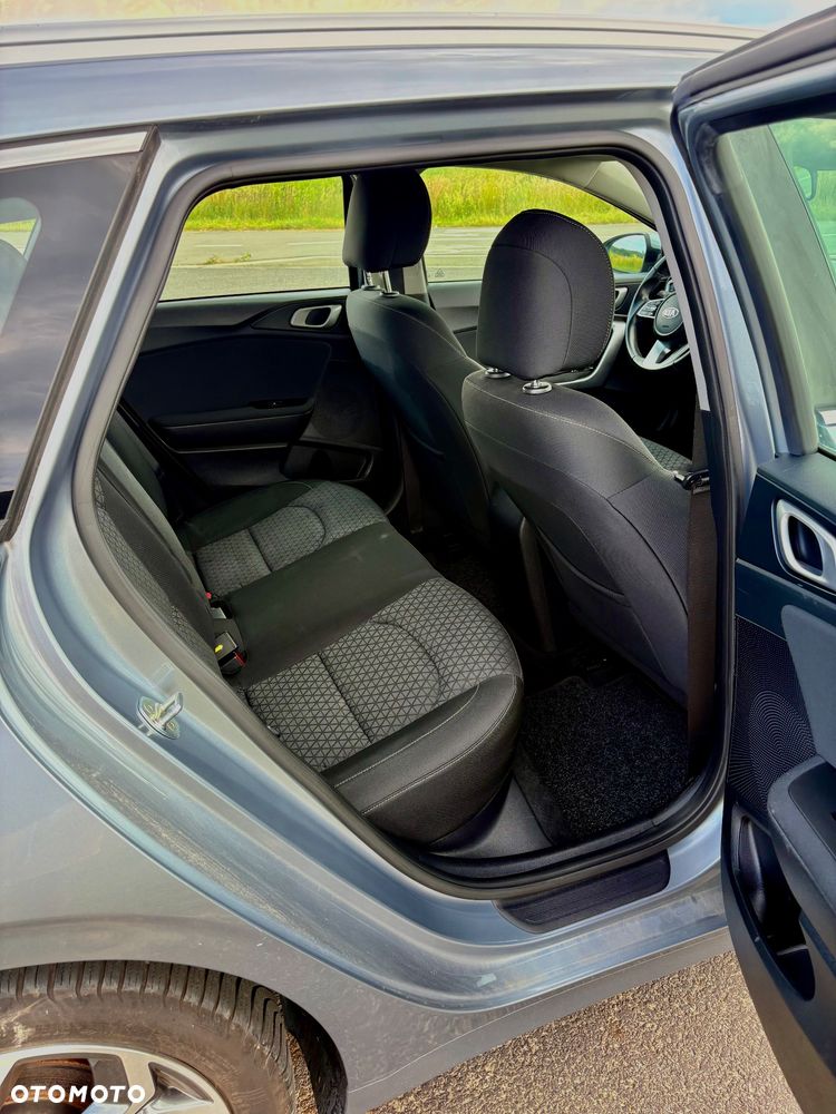 Kia Ceed 1.0 T-GDI L Business Line - 16