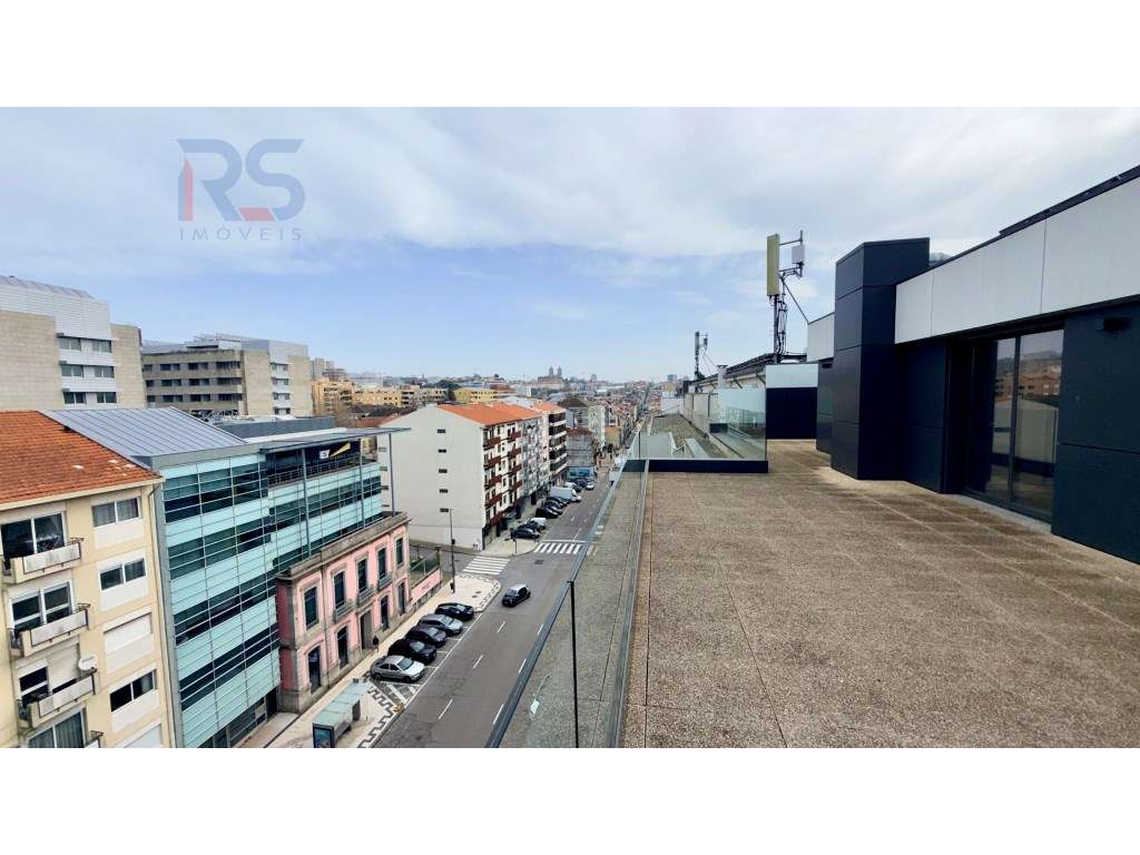 T4 último piso Boavista Porto - Grande imagem: 3/34