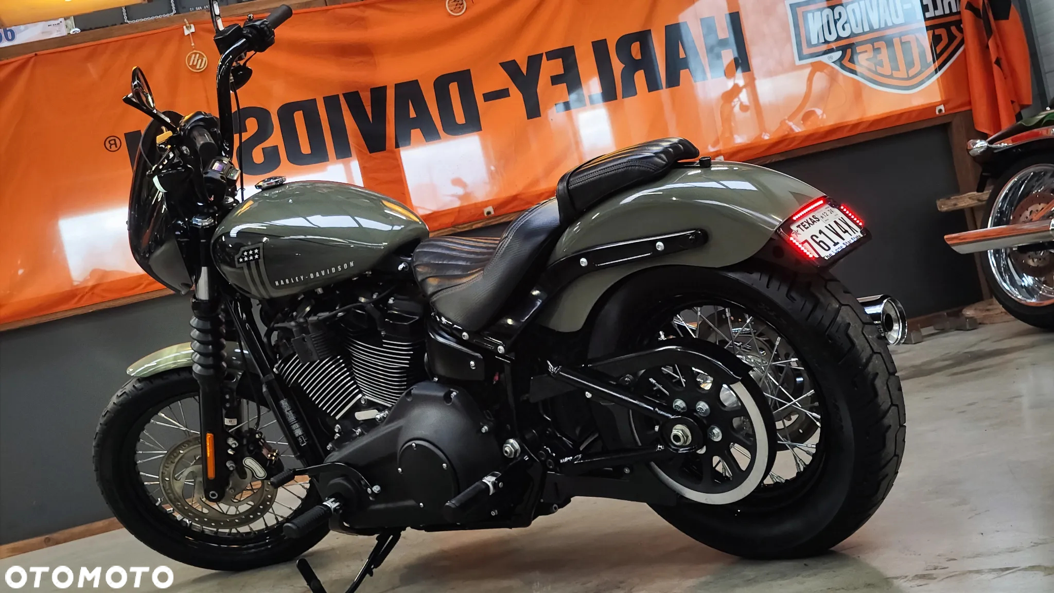 Harley-Davidson Softail Street Bob - 9