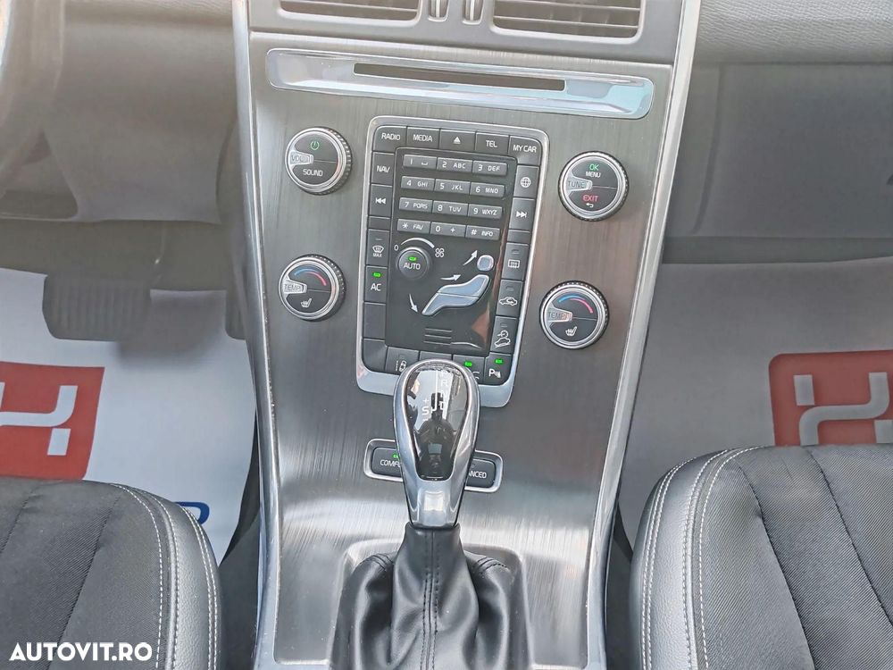 Volvo XC 60 - 18