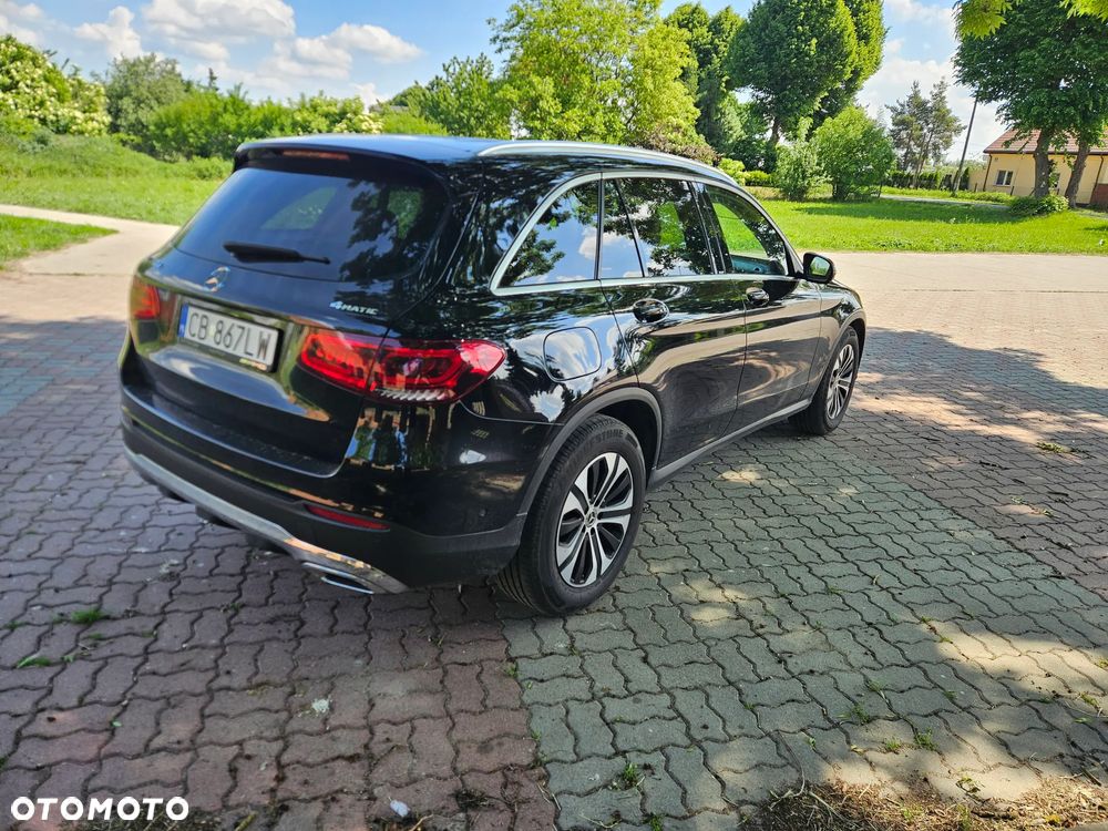 Mercedes-Benz GLC 200 d 4-Matic Business Edition - 4