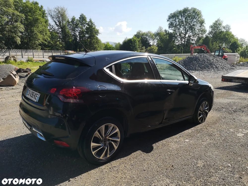Citroën DS4 1.6 HDi SoChic - 5