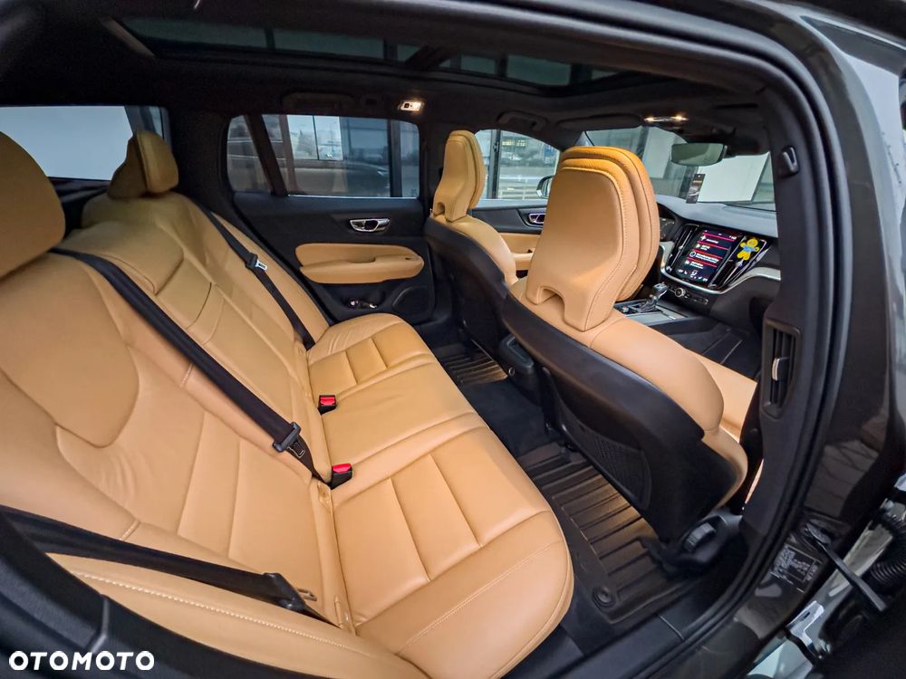 Volvo V60 D4 Geartronic Inscription - 17