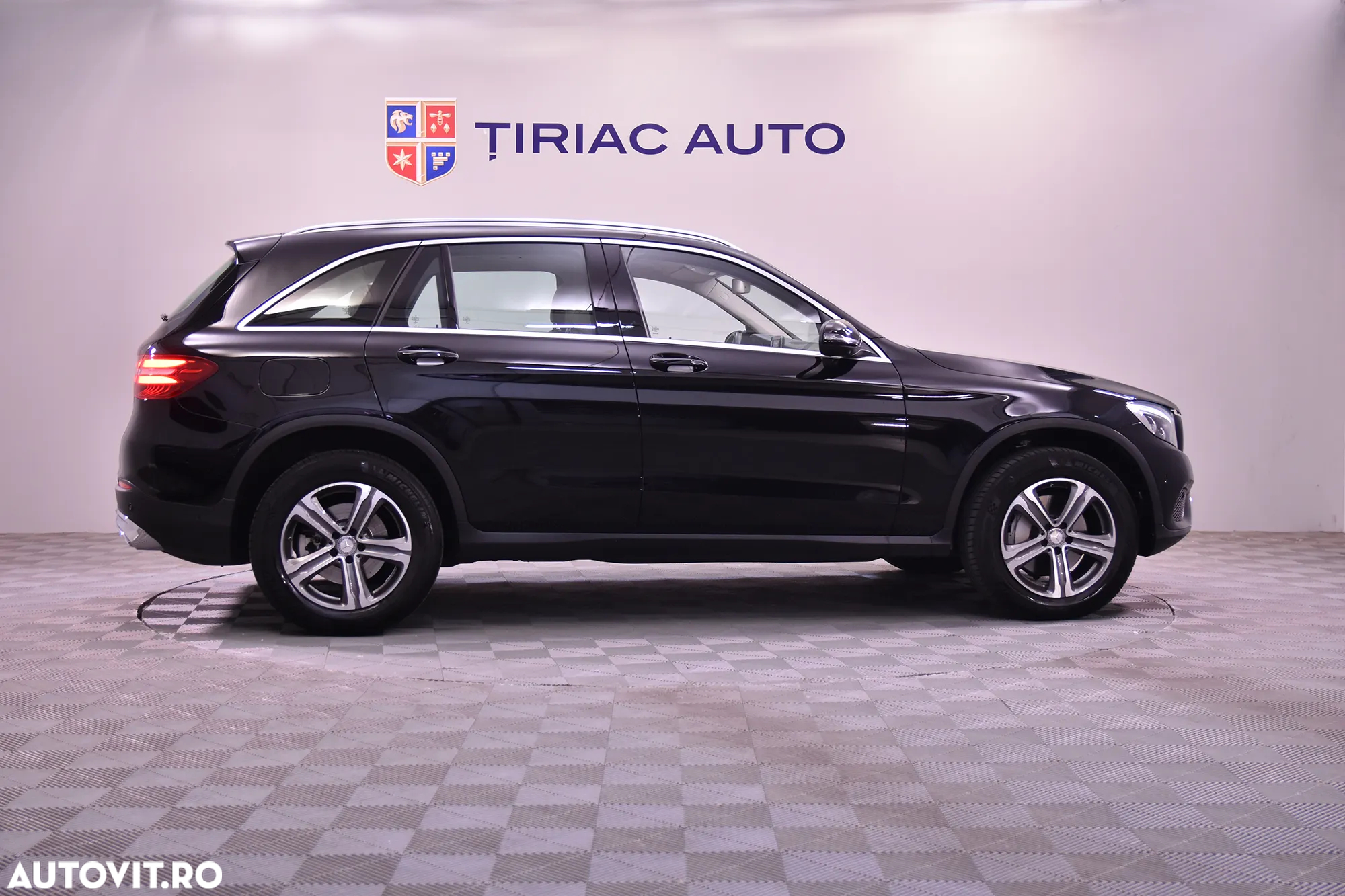Mercedes-Benz GLC 250 d 4MATIC - 6