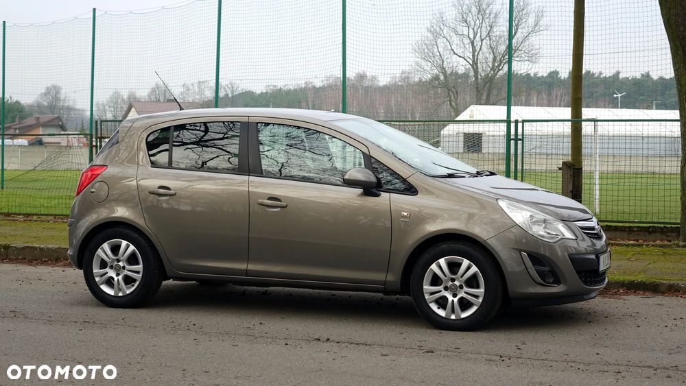 Opel Corsa 1.2 16V Innovation 110 Jahre - 33