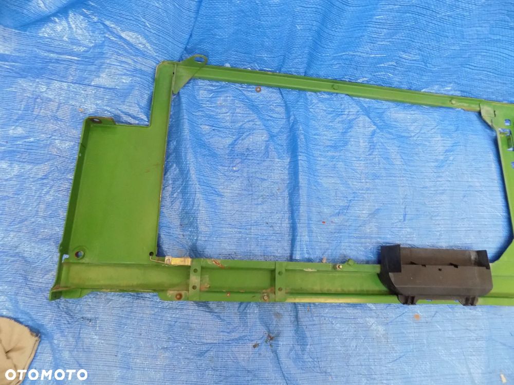 John Deere seria 6000, 6600 6800 6900 bok maski prawy osłona obudowa silnika - 6