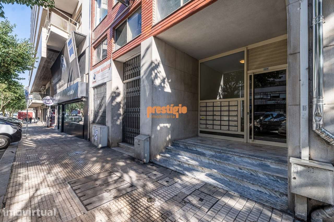 Apartamento T1+1 Arrendamento em Braga (Maximinos, Sé e Cividade),Brag - Grande imagem: 2/15