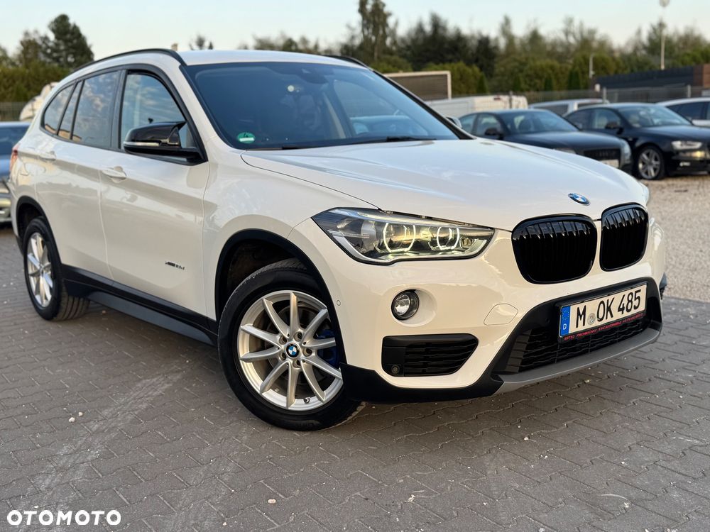 BMW X1 xDrive18d xLine - 16