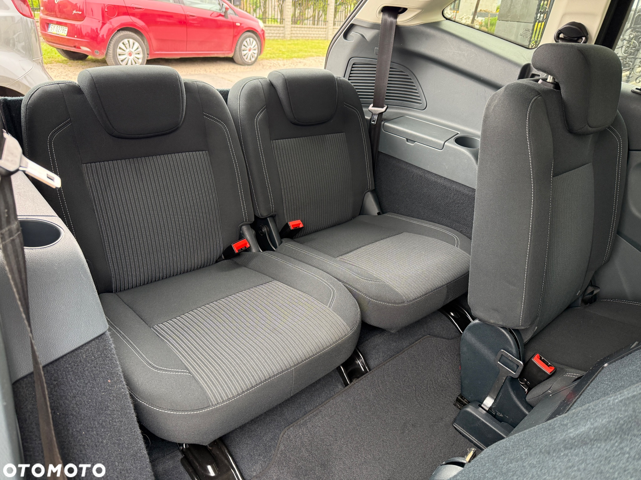 Ford Grand C-MAX 1.6 EcoBoost Titanium - 18