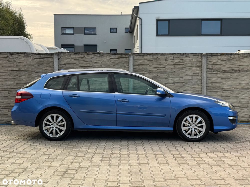 Renault Laguna 2.0 dCi Initiale ESM - 6