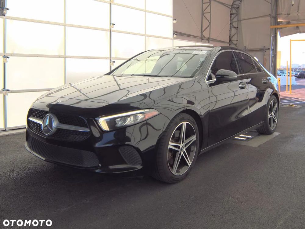 Mercedes-Benz Klasa A 250 4Matic 7G-DCT AMG Line - 1