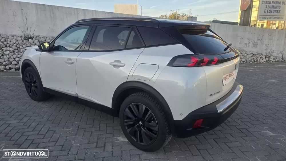 Peugeot e-2008 GT Pack - 6