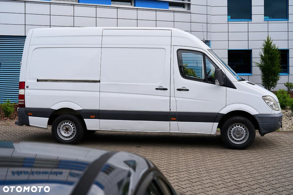 Mercedes-Benz Sprinter 310 - 2