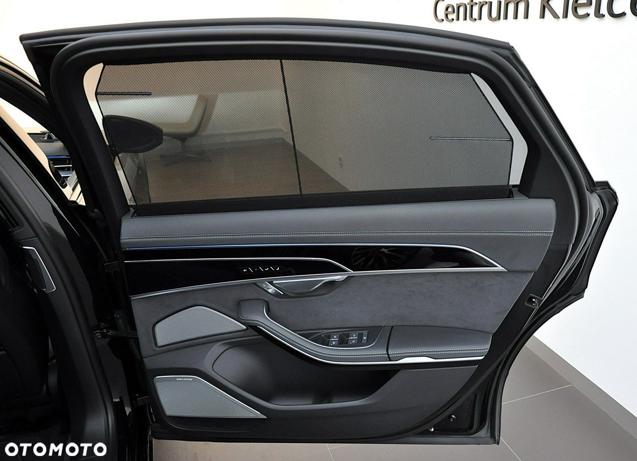 Audi A8 - 27