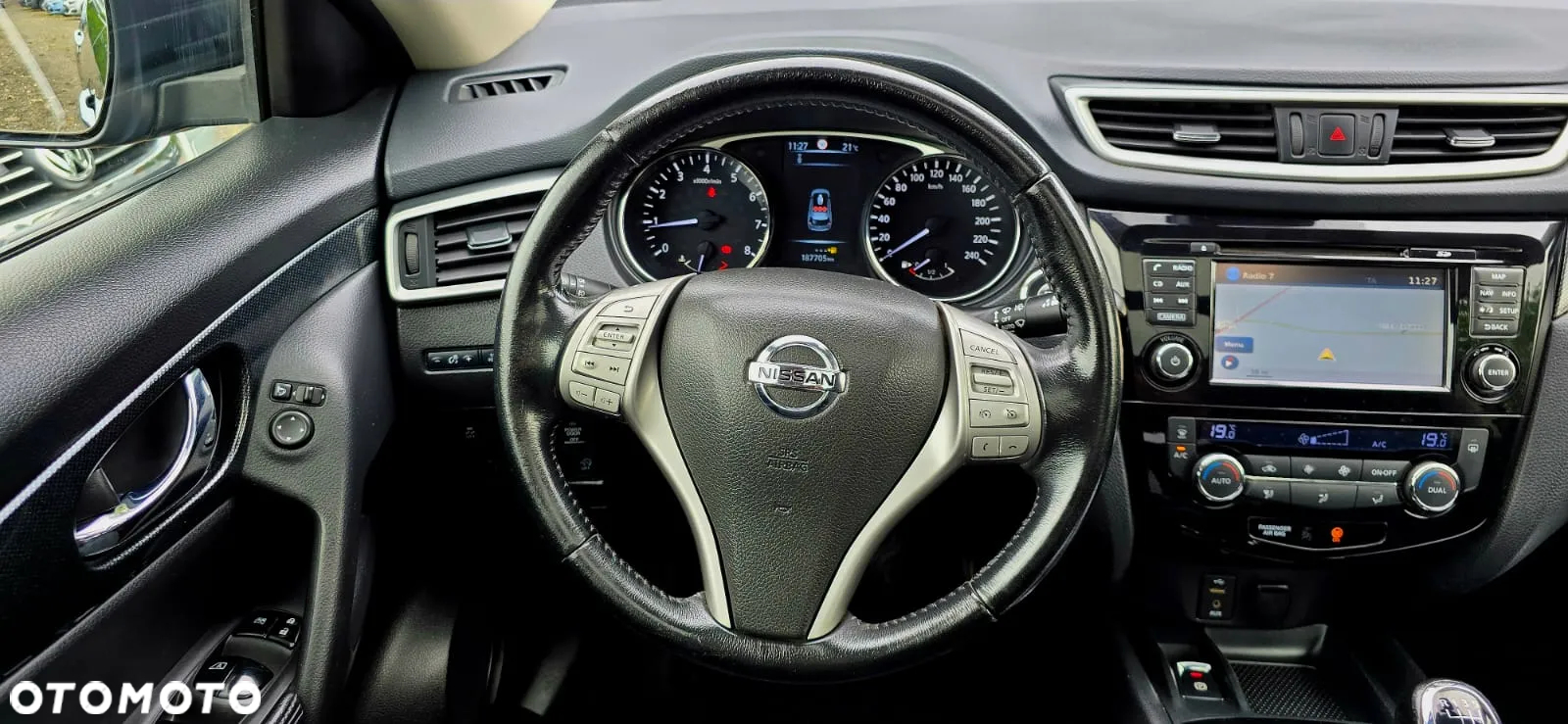 Nissan X-Trail 1.6 DIG-T Tekna - 27