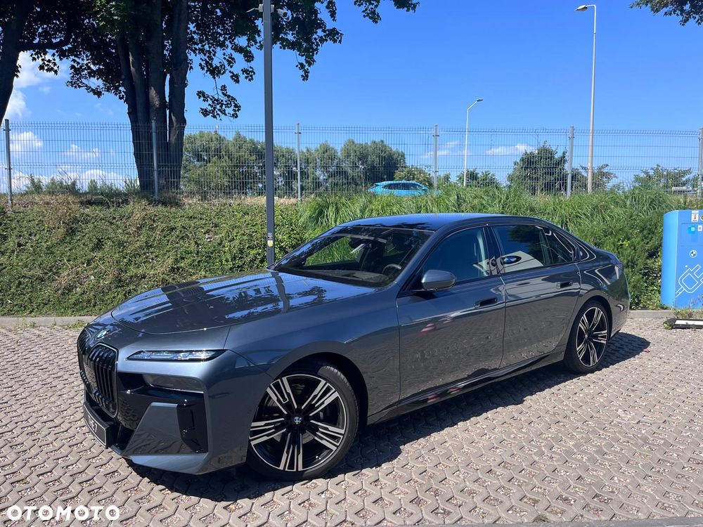 BMW Seria 7 740d xDrive mHEV sport - 2