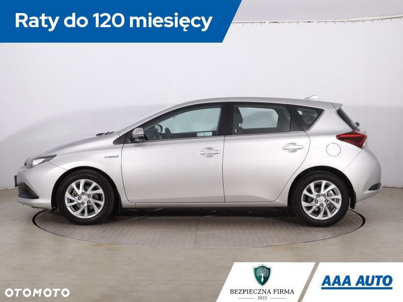 Toyota Auris - 4