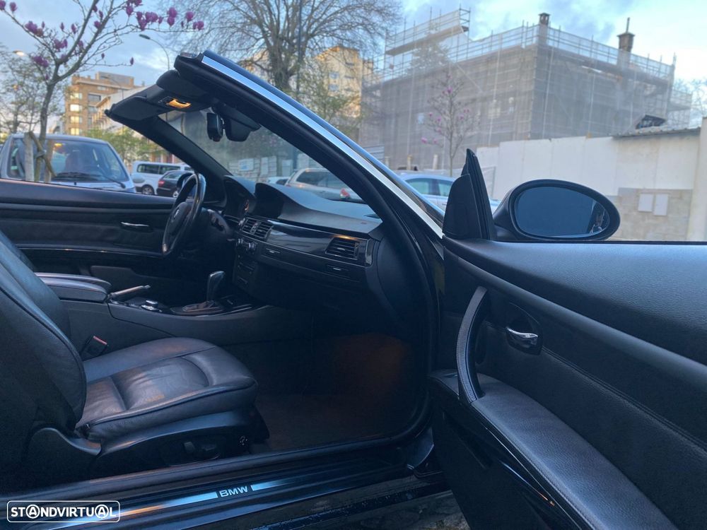 BMW 335 i Auto - 26