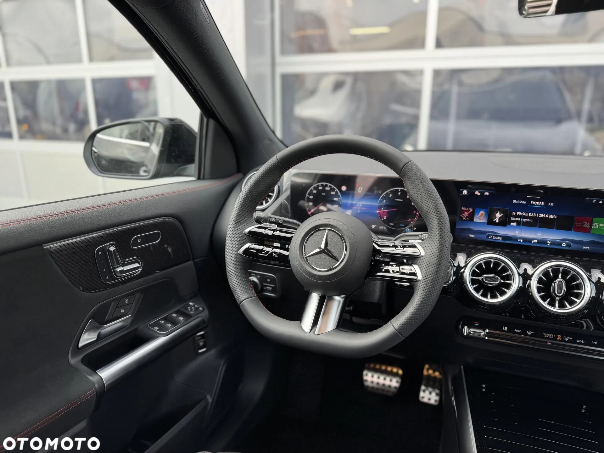 Mercedes-Benz GLA 220 4Matic 8G-DCT AMG Line Advanced Plus - 14