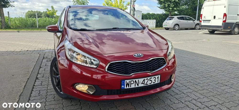 Kia Ceed 1.6 GDI L - 25