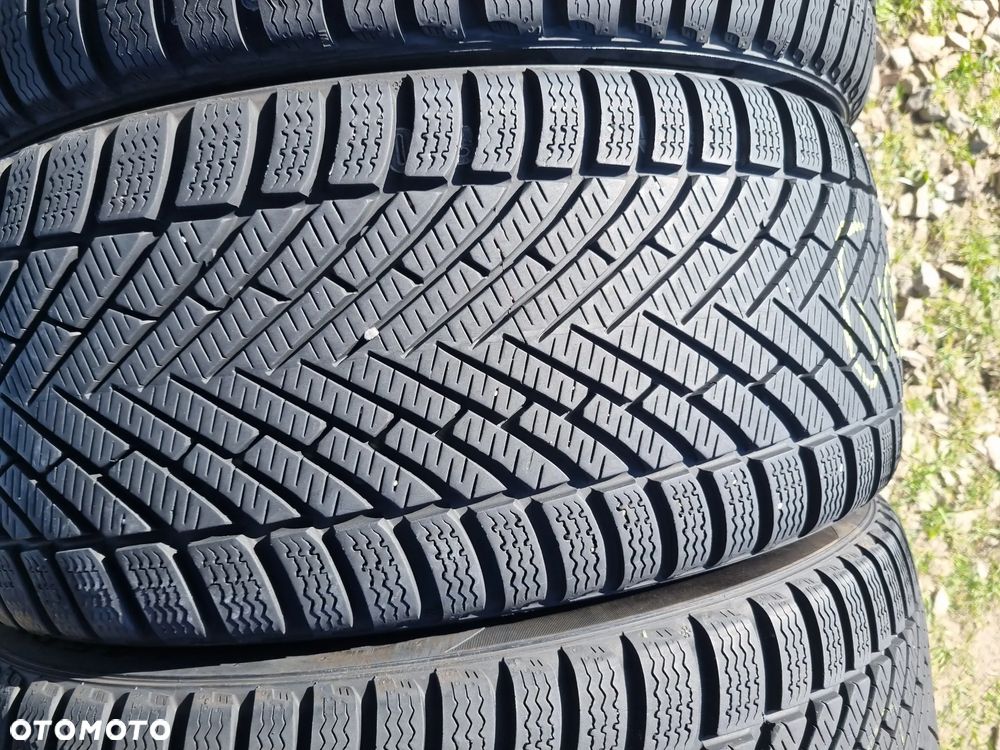 OPONY PIRELLI POWERGY WINTER 235/45R18 98V XL 2024r.8.5/7,8mm super stan - 3