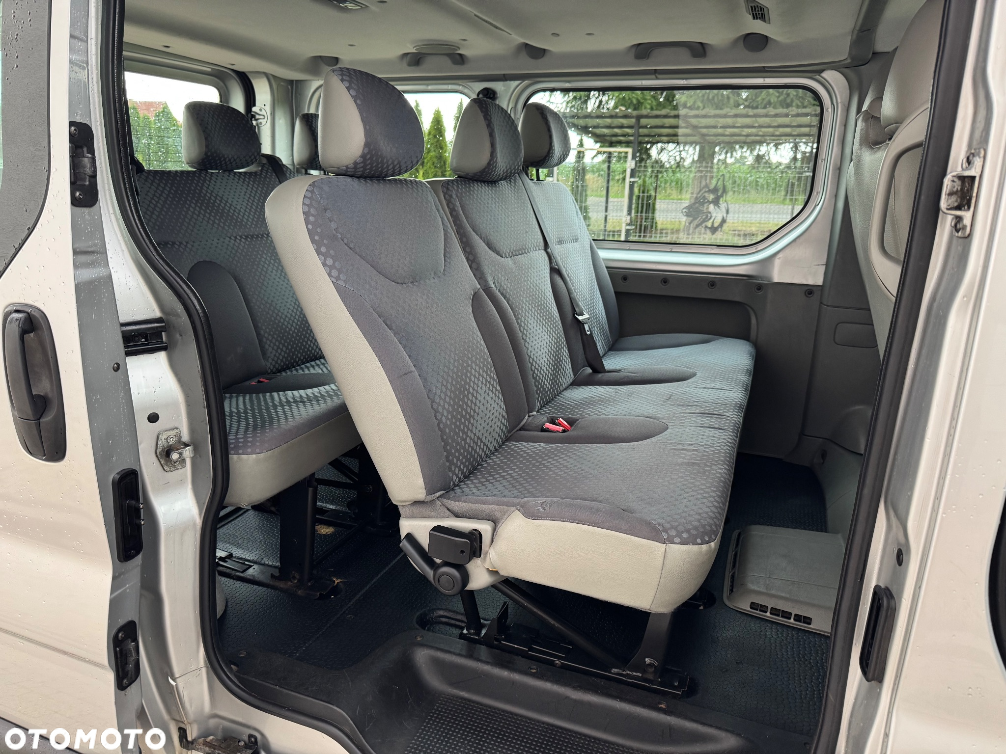 Renault Trafic 2.0 dCi 115 Combi L1H1 - 7