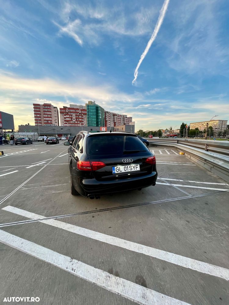 Audi A4 Avant 2.0 TDI - 11