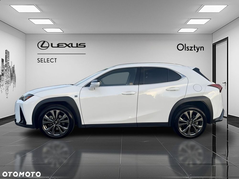 Lexus UX 300h F Sport Design - 4
