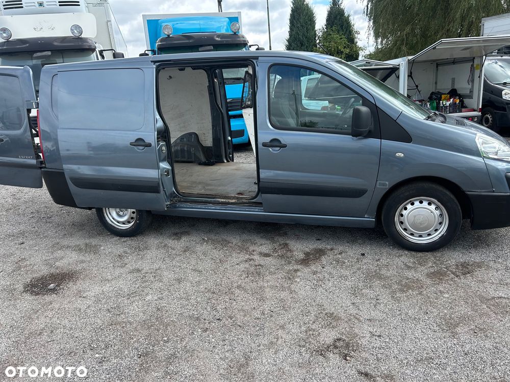 Peugeot Expert - 8