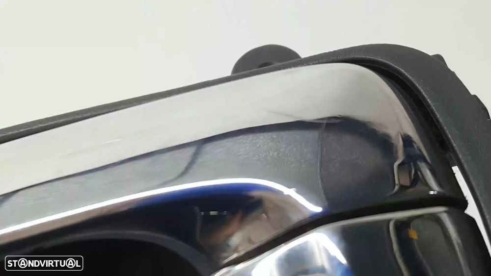 MANIPULO INTERIOR TRASEIRO ESQUERDO NISSAN X-TRAIL 2009 -80671JG30B - 1