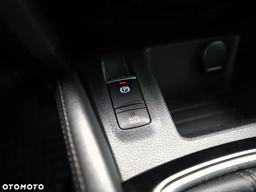 Nissan Qashqai 1.3 DIG-T Tekna - 27
