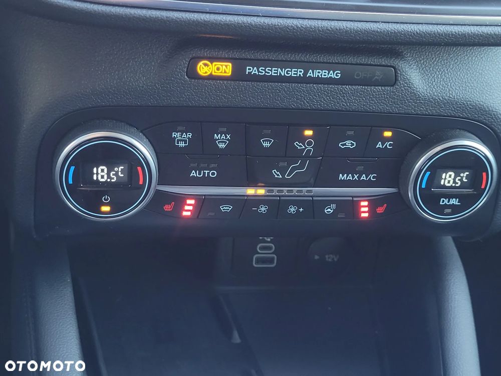 Ford Kuga 1.5 EcoBlue TITANIUM X - 13