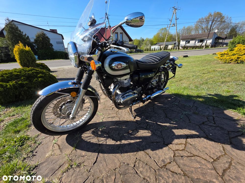 Kawasaki Inny - 12