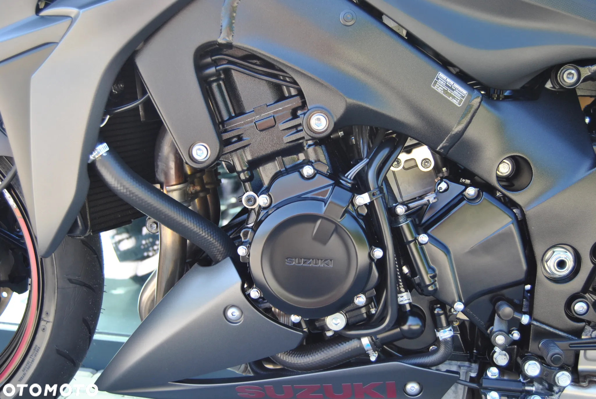 Suzuki GSX - 9