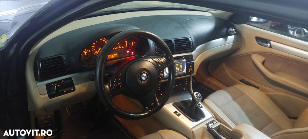 BMW Seria 3 318i - 5