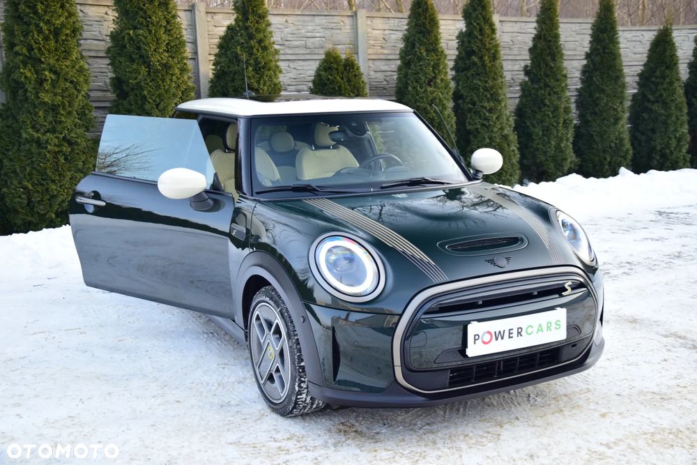 MINI Cooper SE Resolute Edition - 11