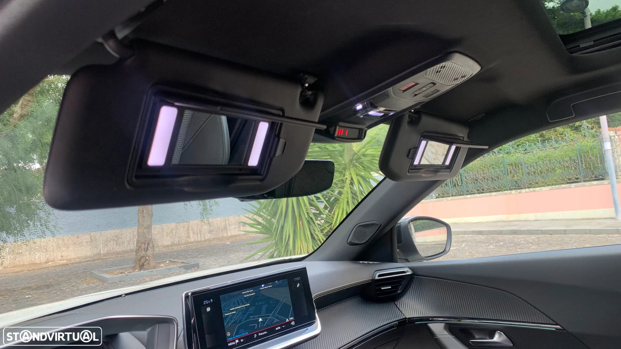 Peugeot 2008 1.5 BlueHDi GT - 39