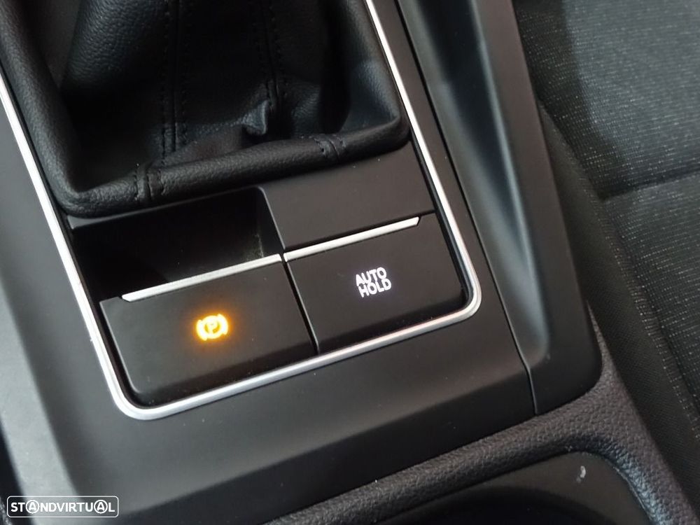 VW Golf Variant 2.0 TDi Life - 29