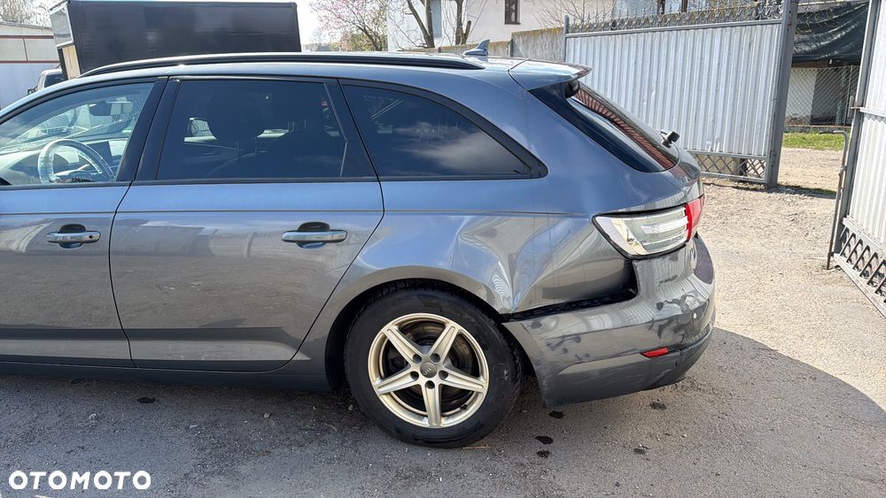 Audi A4 Avant 2.0 TDI ultra S tronic - 11