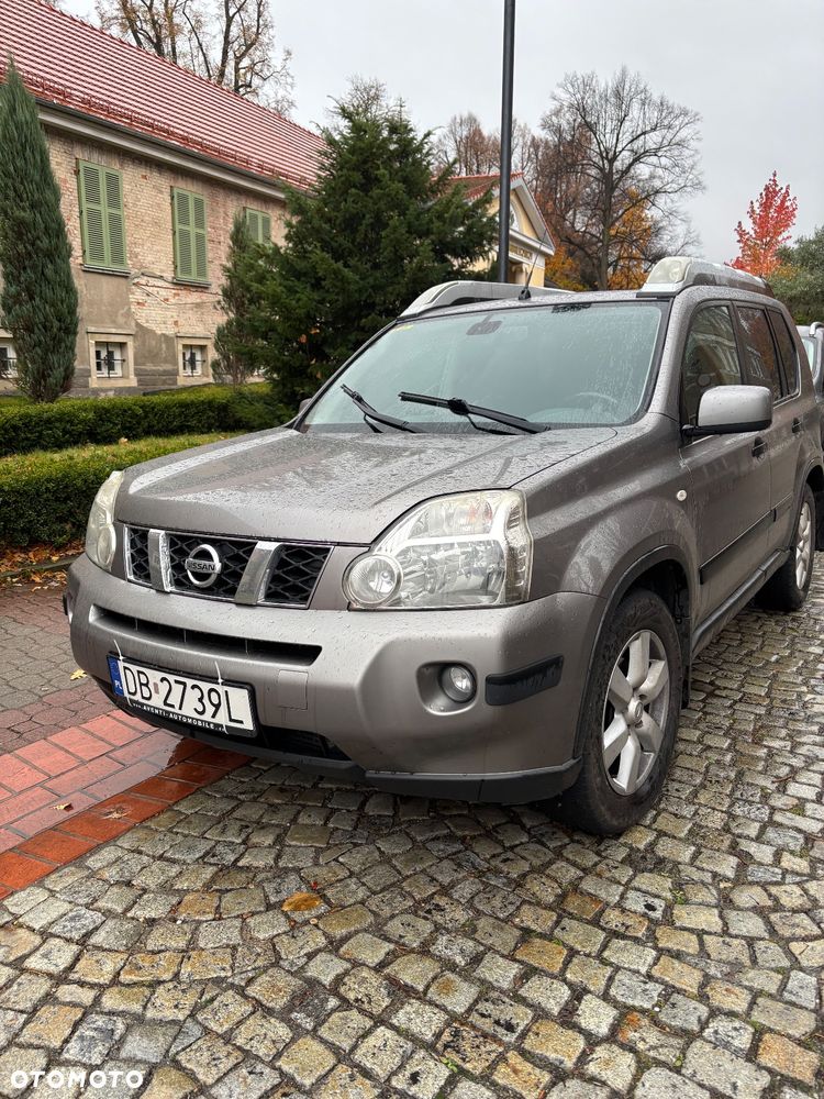 Nissan X-Trail - 1