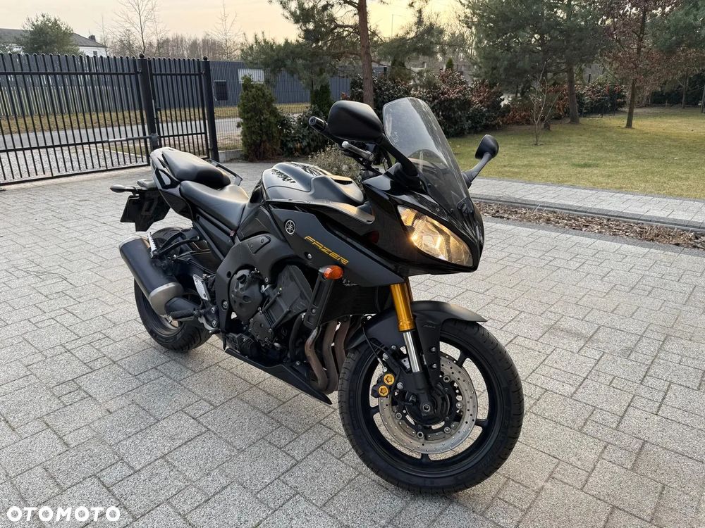 Yamaha FZ8 - 4
